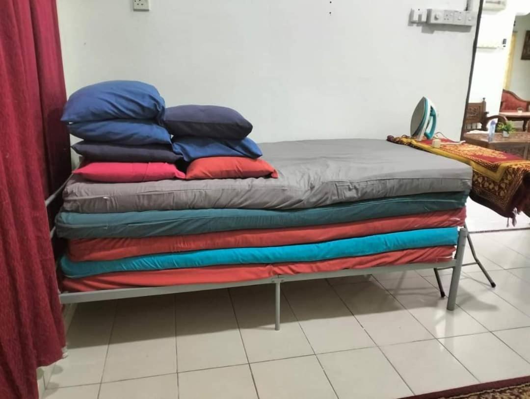 Teratak Port Dickson Homestay Экстерьер фото