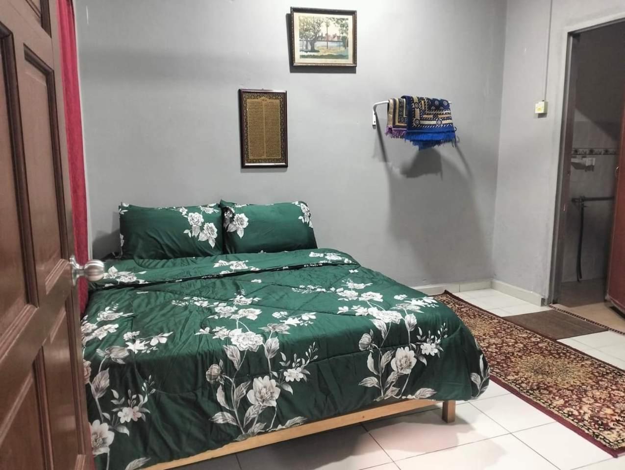 Teratak Port Dickson Homestay Экстерьер фото